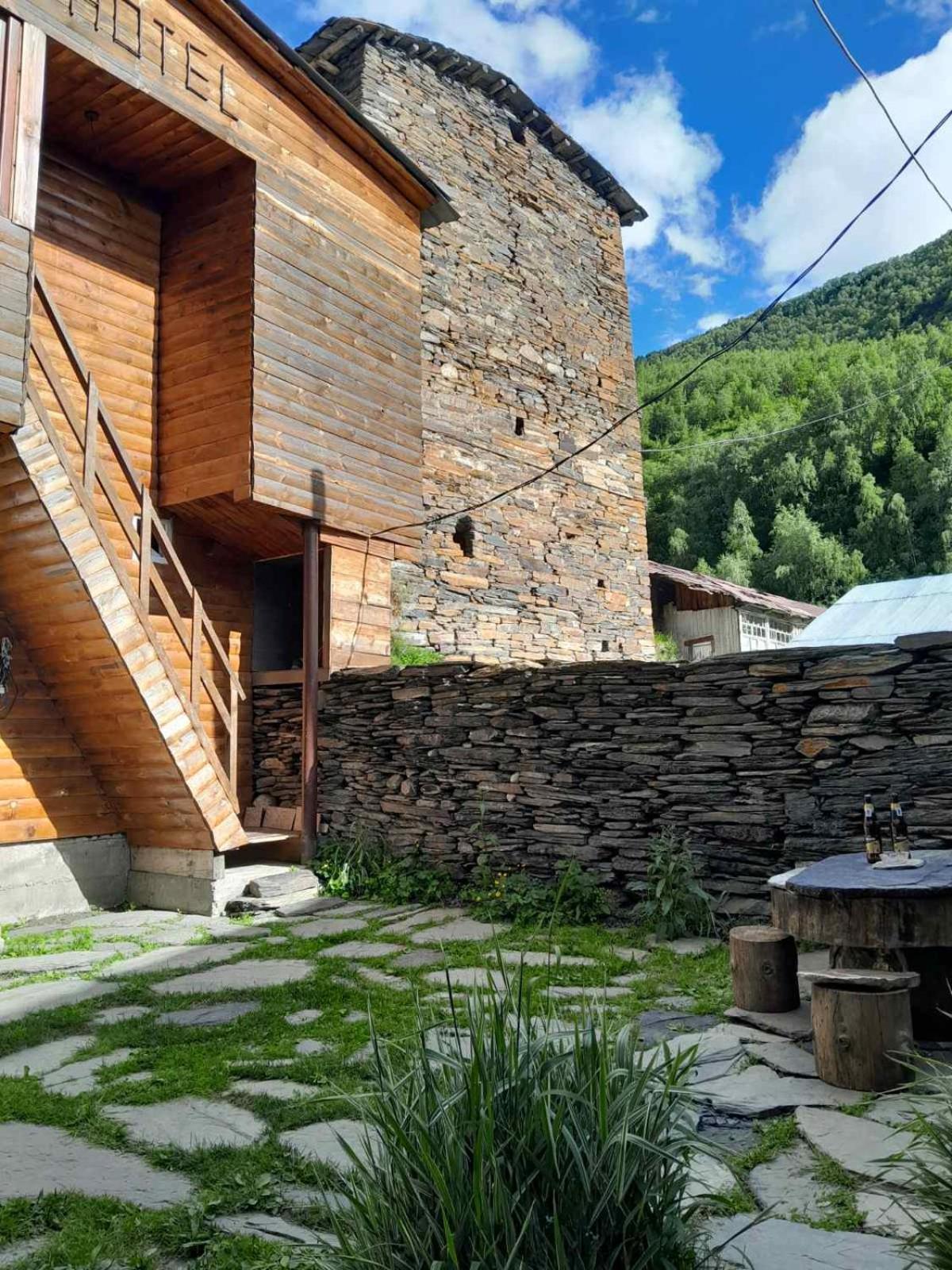 Guesthouse Luka 위시굴리 외부 사진